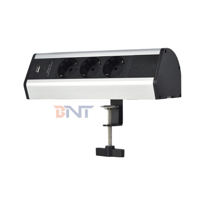 Conception de la pince adhésive 3 prises électriques EU AC USB A + C charge rapide Serveur de bureau