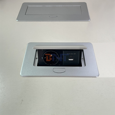 Plug de charge USB A + C Adapté à la table de bureau
