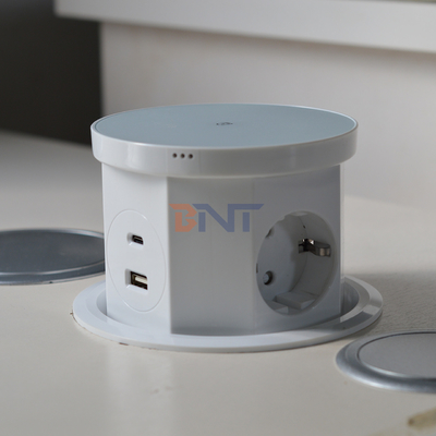 Cuisine Sortie d'alimentation cachée Bureau en retrait Porte USB popup AC 16A 220V Voltage IP44 Niveau pour une utilisation au bureau
