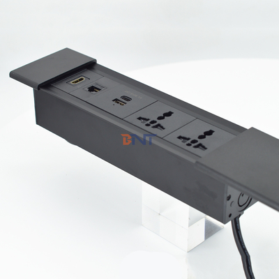 Socket électrique à couverture coulissante multifonctionnelle pour bureaux avec module de charge USB