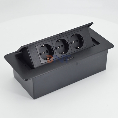 OEM/ODM EU Power Strip Extension Socket Tower 16A 3 Outlets IP44 pour le Royaume-Uni États-Unis CN pour l'électronique