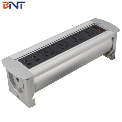 4 interfaces réseau utilisées dans les bureaux, prise manuelle MK1144