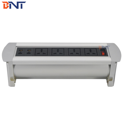 4 interfaces réseau utilisées dans les bureaux, prise manuelle MK1144