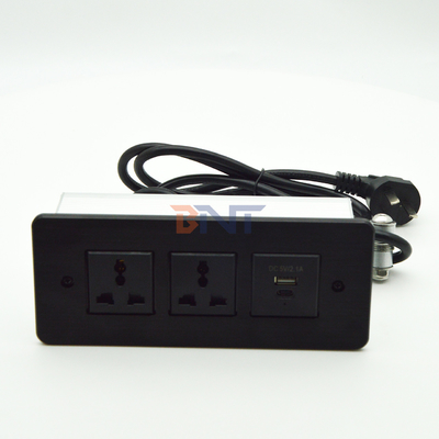 Tape d'alimentation en retrait USB C à recharge rapide Monture à la chasse à l'eau Table de bureau Meubles tiroir Socket Table de conférence Sortie cachée