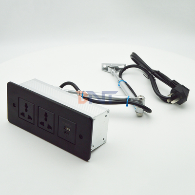 Tape d'alimentation en retrait USB C à recharge rapide Monture à la chasse à l'eau Table de bureau Meubles tiroir Socket Table de conférence Sortie cachée