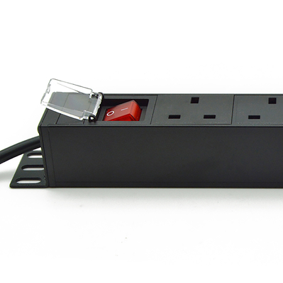 PDU 4 ports Sorties SPD Protecteur contre les surtensions prise de courant 3250W avec commutateur d'allumage/arrêt et câble d'alimentation