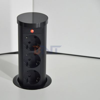 Port d'alimentation pneumatique de type EU, prise à 3 sorties, prise de levage en alliage d'aluminium standard IP44 pour cuisine cachée