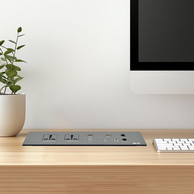 Prise de courant multifonctionnelle encastrée pour bureau, options de prise universelle avec deux ports USB-A, niveau IP44