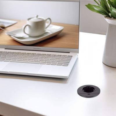 Ensemble canapé rond avec prise de courant intégrée et table avec prise de charge USB de type C
