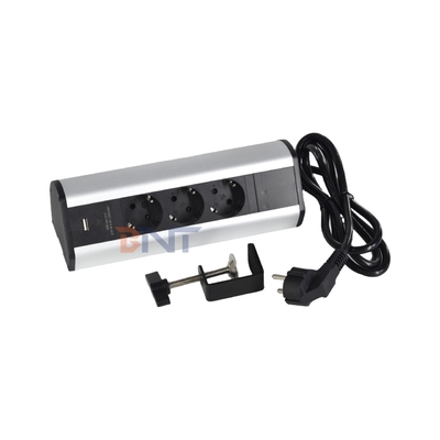 Conception de la pince adhésive 3 prises électriques EU AC USB A + C charge rapide Serveur de bureau
