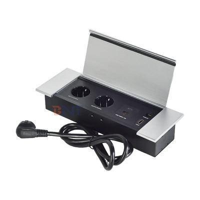 Conception de prise de courant de bureau avec 2 prises EUAC USB A + C Réseau HDMI