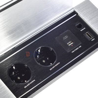 Conception de prise de courant de bureau avec 2 prises EUAC USB A + C Réseau HDMI