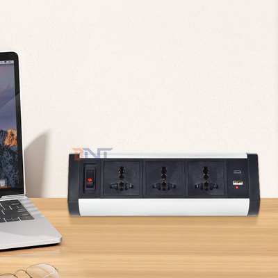 Conception de la pince adhésive prise de prise de table de la pince 3 prises de courant AC USB A + C prise de bureau prise de courant